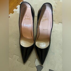 Christian Louboutin woman so Kate size 38